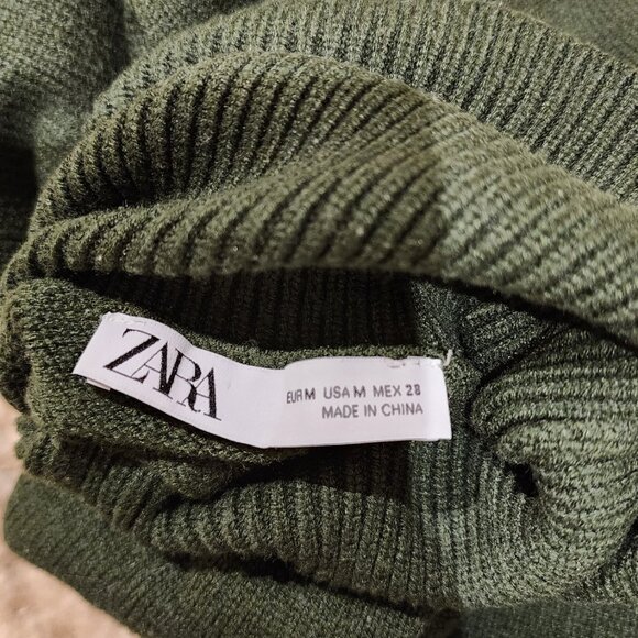 Zara Cropped Turtleneck Sweater - Picture 4 of 4